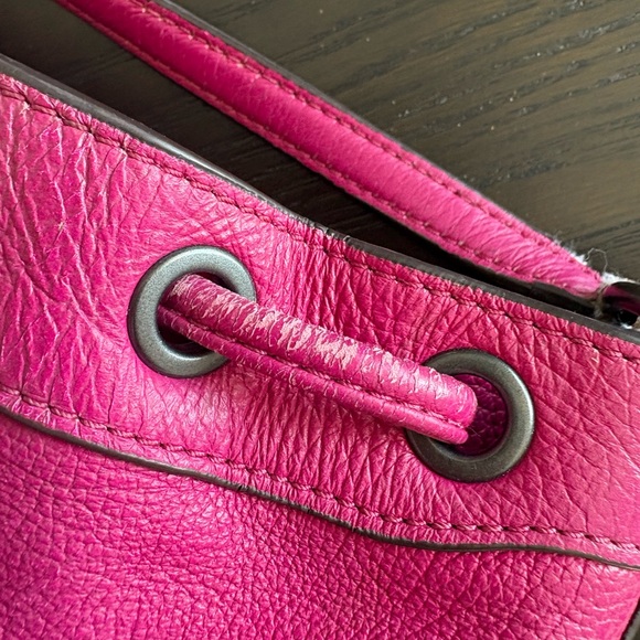 Coach bucket type bag - Picture 11 of 13